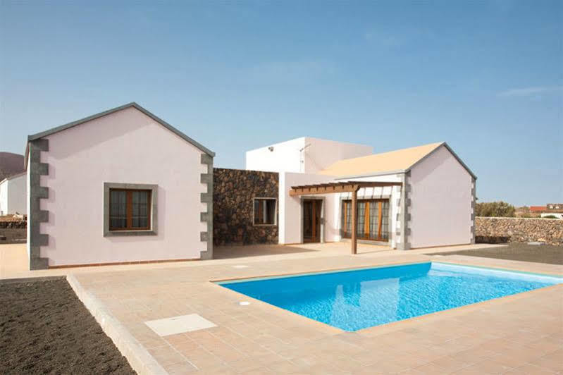 Villas & Apartamentos Tao Mazo Lajares Exterior photo